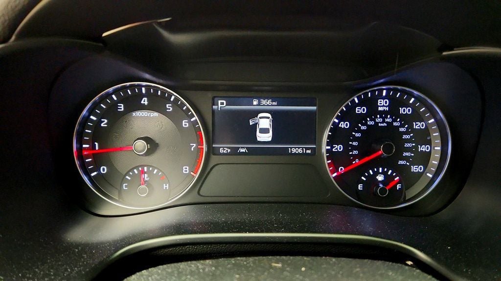 Used 2024 Kia Forte GT-Line w/ GT-Line Premium Package FWD image 15