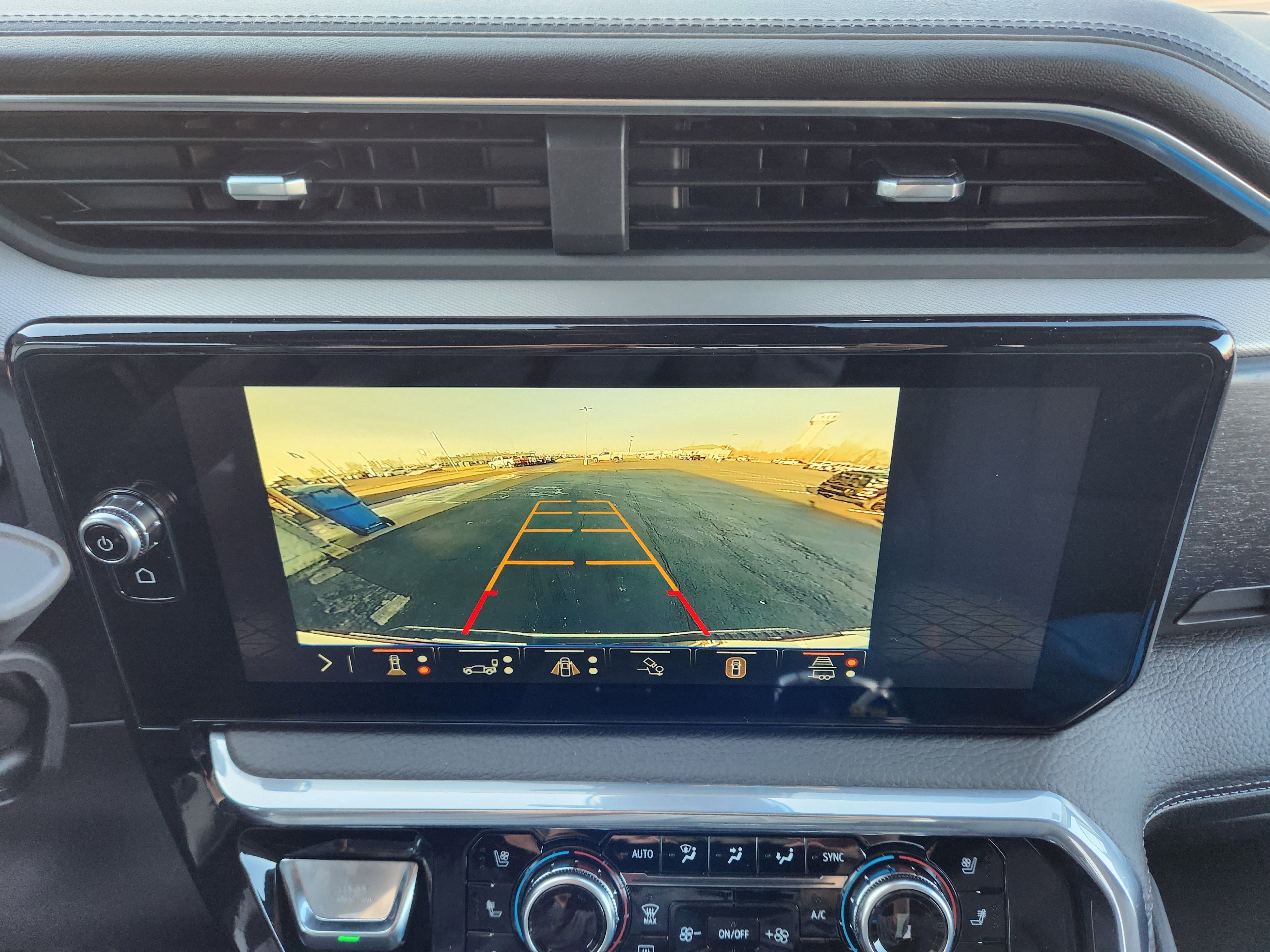 New 2026 GMC Sierra 2500 Denali image 13