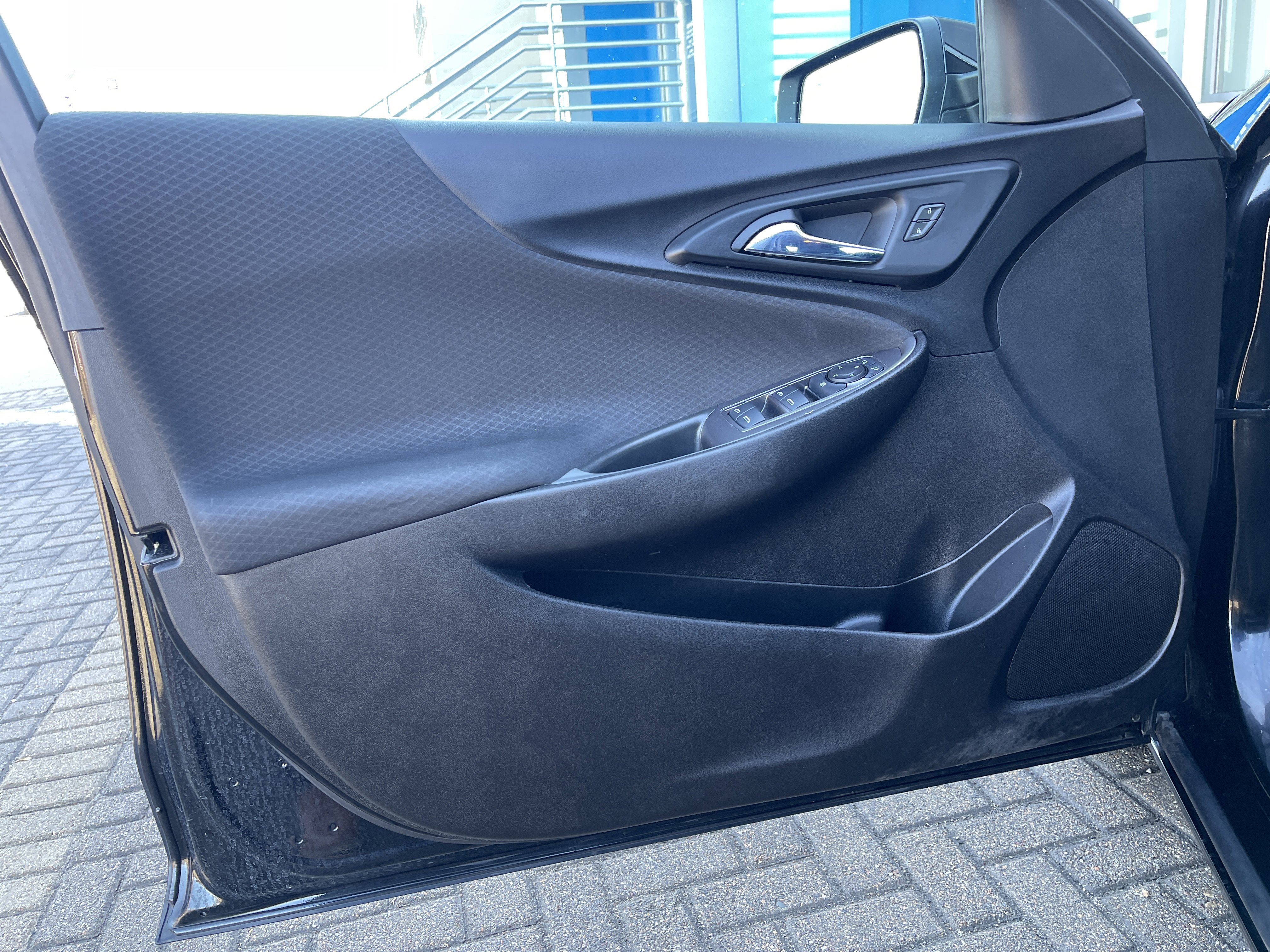 Used 2022 Chevrolet Malibu LT image 14