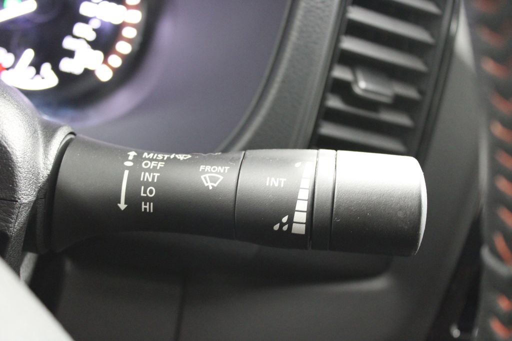 Used 2024 Nissan Frontier PRO-4X w/ Pro Convenience Package image 39