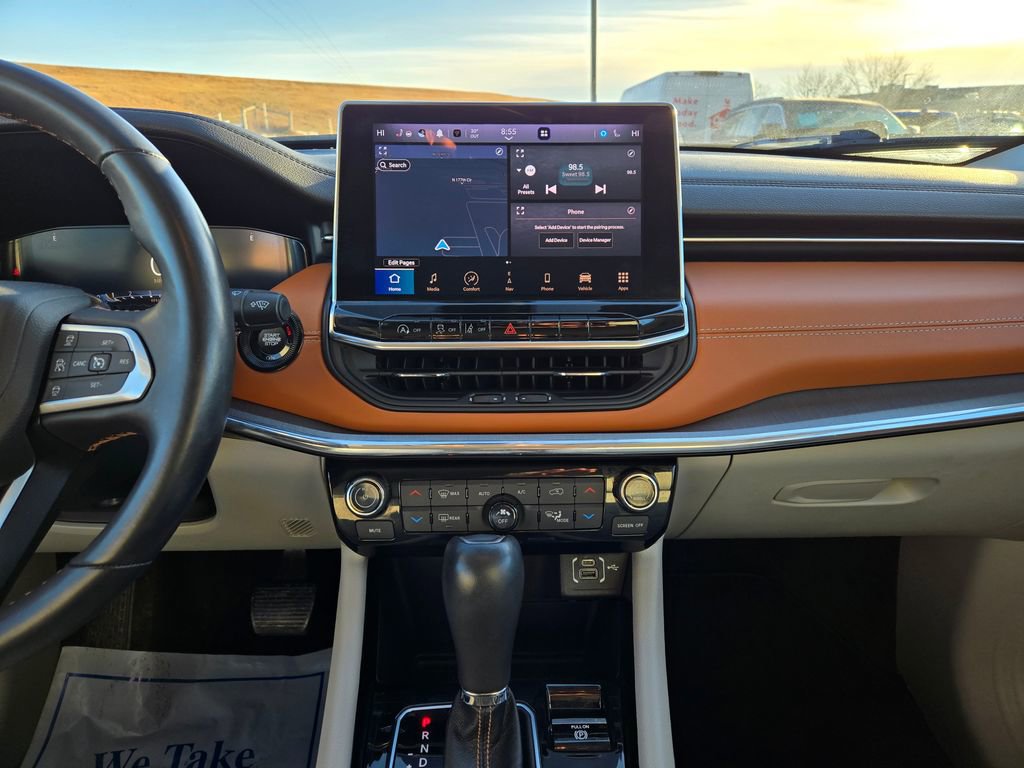 Used 2022 Jeep Compass Limited w/ Elite Group image 21