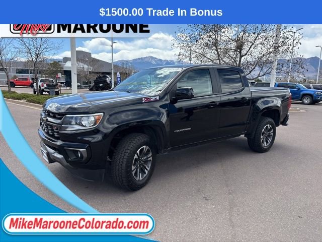 Used 2022 Chevrolet Colorado Z71 AWD/4WD image 3