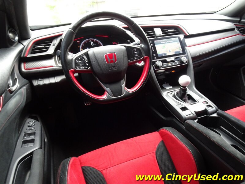 Used 2018 Honda Civic Type R image 12