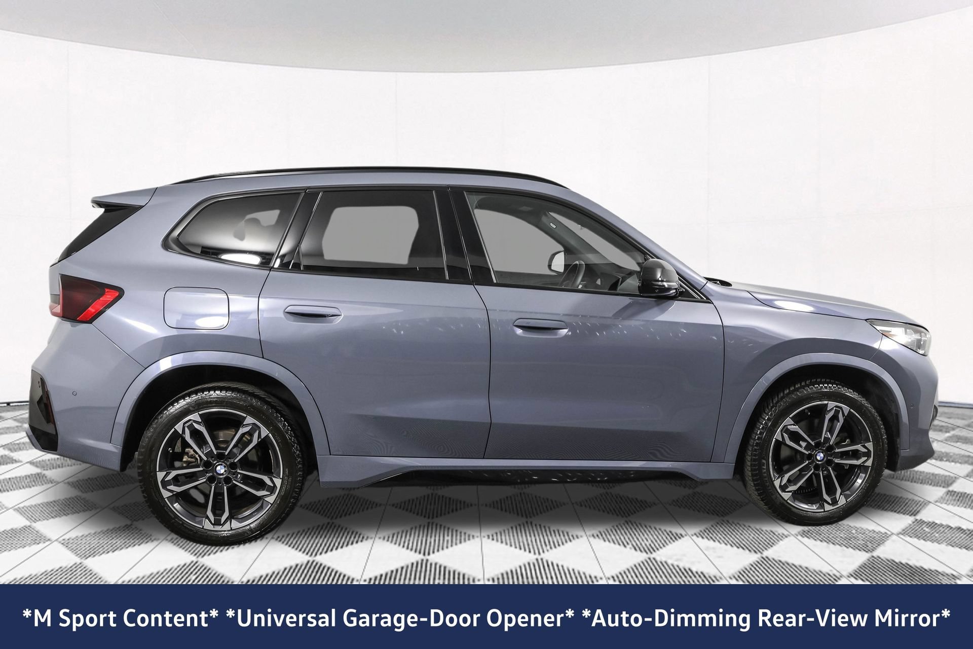 Used 2023 BMW X1 xDrive28i AWD/4WD image 15