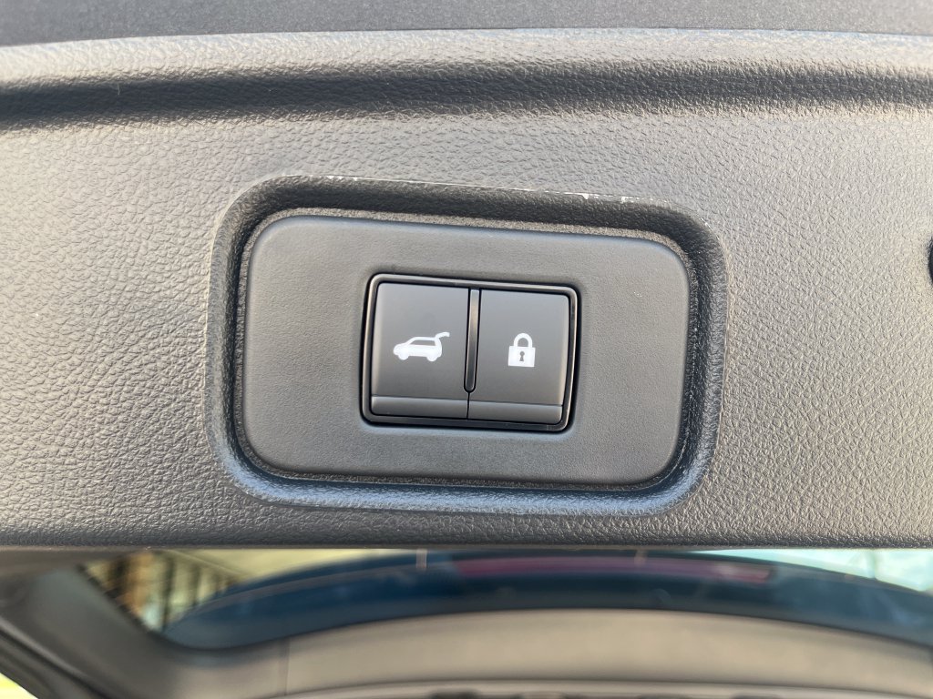 New 2026 Nissan Pathfinder SL FWD image 28