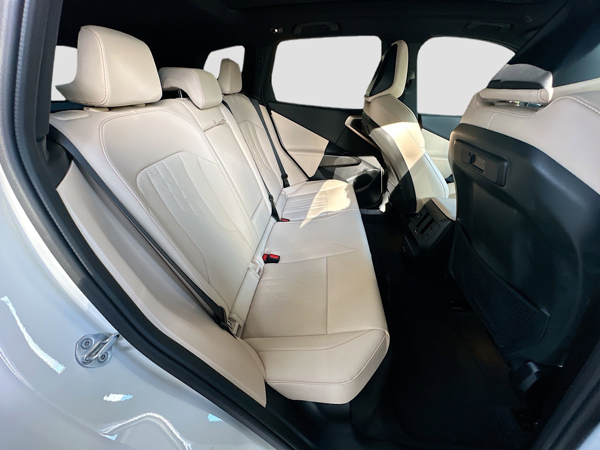 Certified 2025 BMW X3 xDrive30i w/ Convenience Package image 27