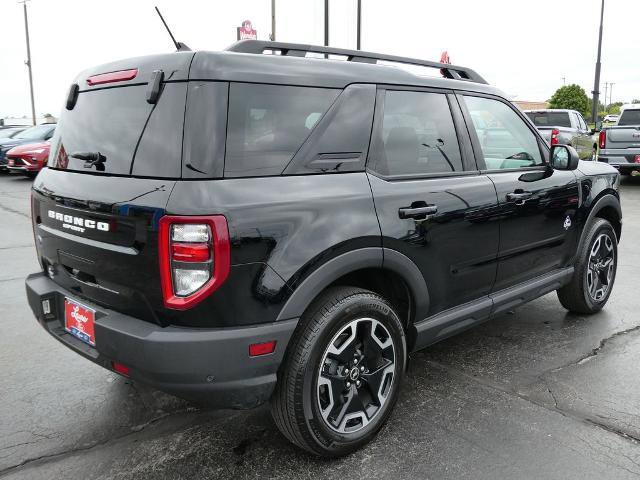 Certified 2023 Ford Bronco Sport Outer Banks w/ Tech Package AWD/4WD image 5