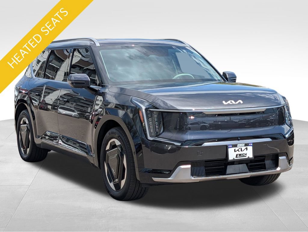 Used 2024 Kia EV9 Land w/ Towing Package AWD/4WD image 8