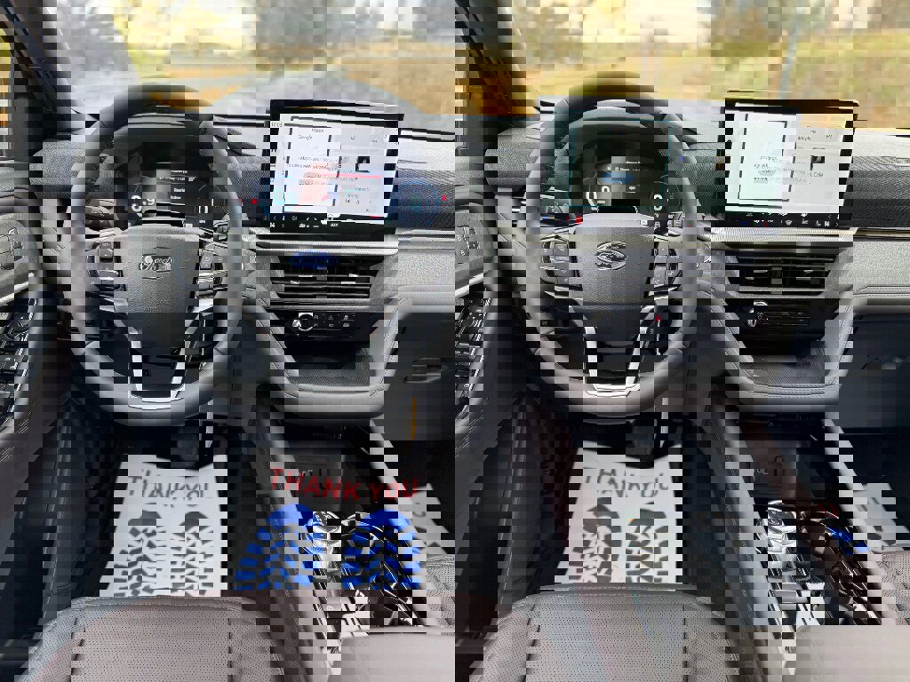 New 2026 Ford Explorer Platinum image 21