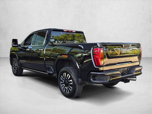 Used 2025 GMC Sierra 2500 Denali Ultimate AWD/4WD image 8