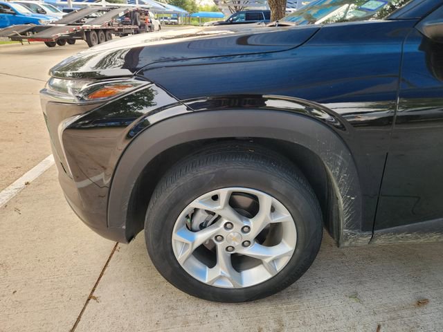 Used 2024 Chevrolet Trax LS w/ LS Convenience Package image 7