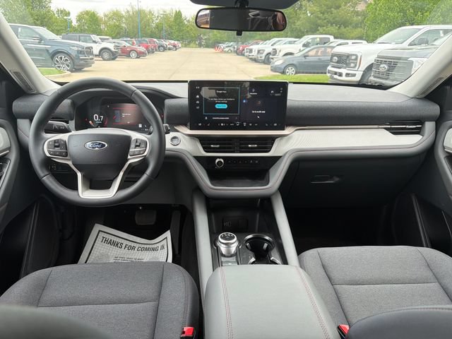 New 2026 Ford Explorer Active AWD/4WD image 17