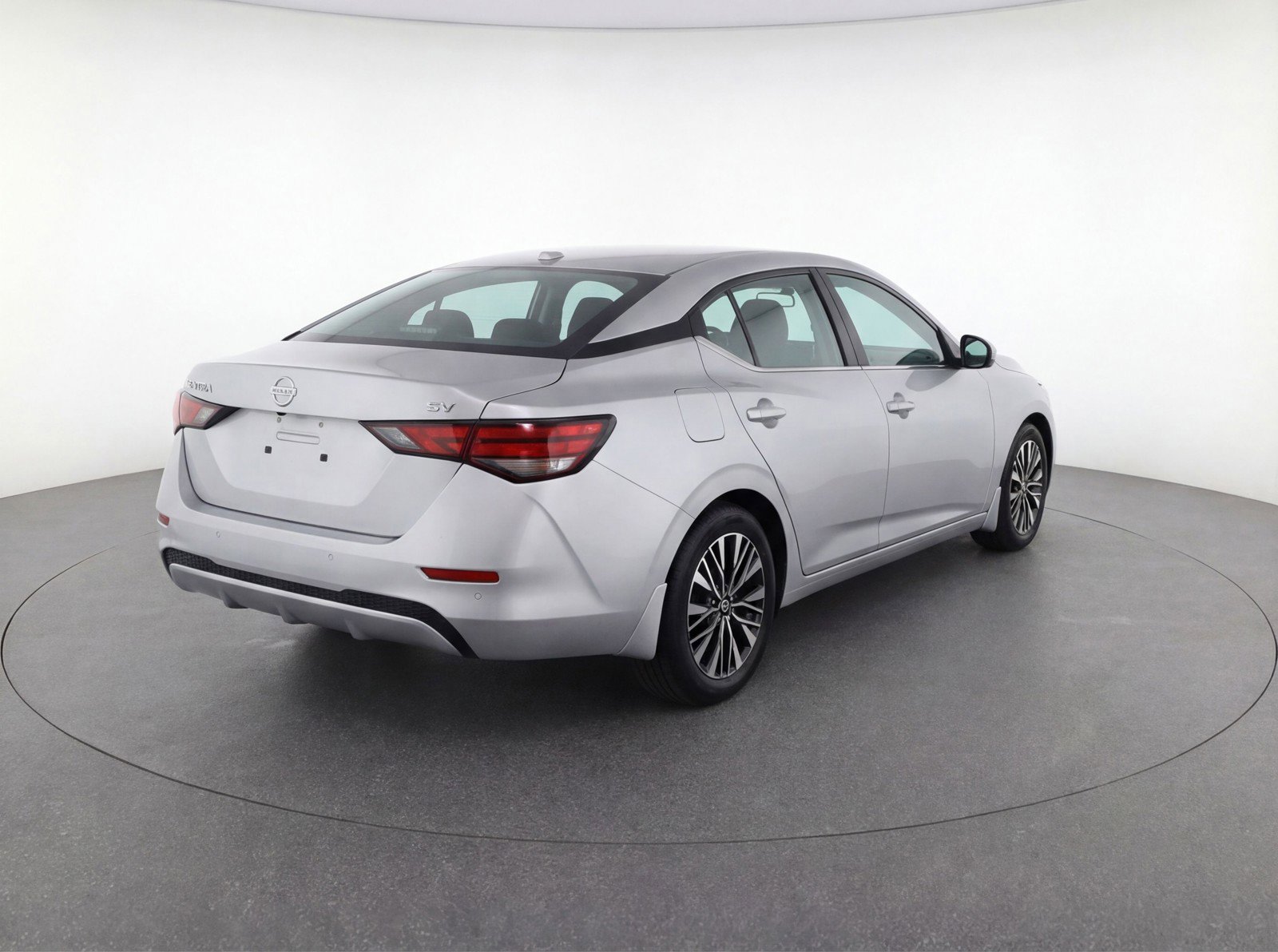 Used 2024 Nissan Altima 2.5 SV image 9