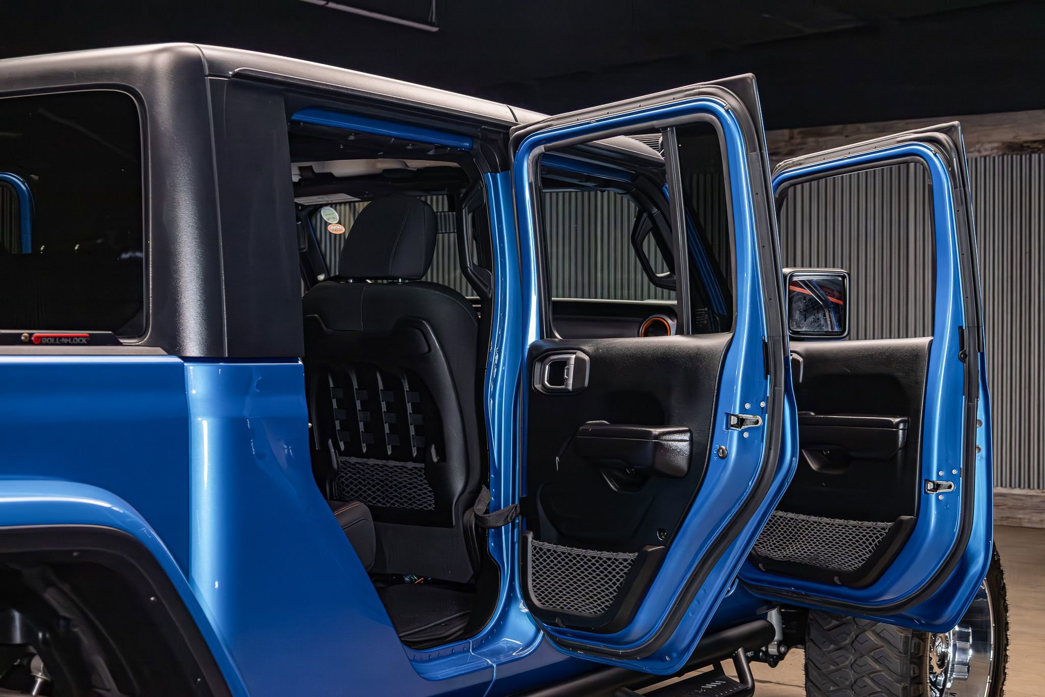 Used 2021 Jeep Gladiator Mojave AWD/4WD image 28