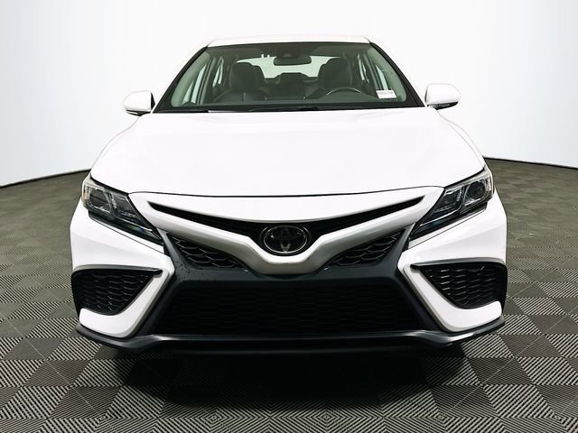 Certified 2024 Toyota Camry SE image 3