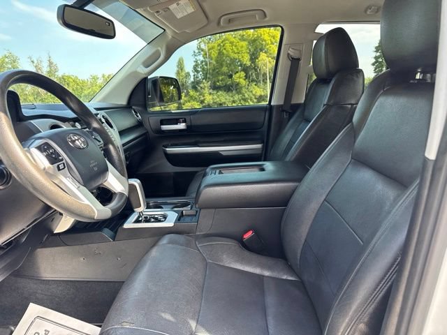 Used 2017 Toyota Tundra SR5 AWD/4WD image 15