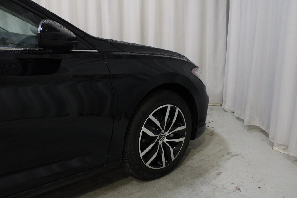 New 2027 Volkswagen Jetta SE FWD image 28