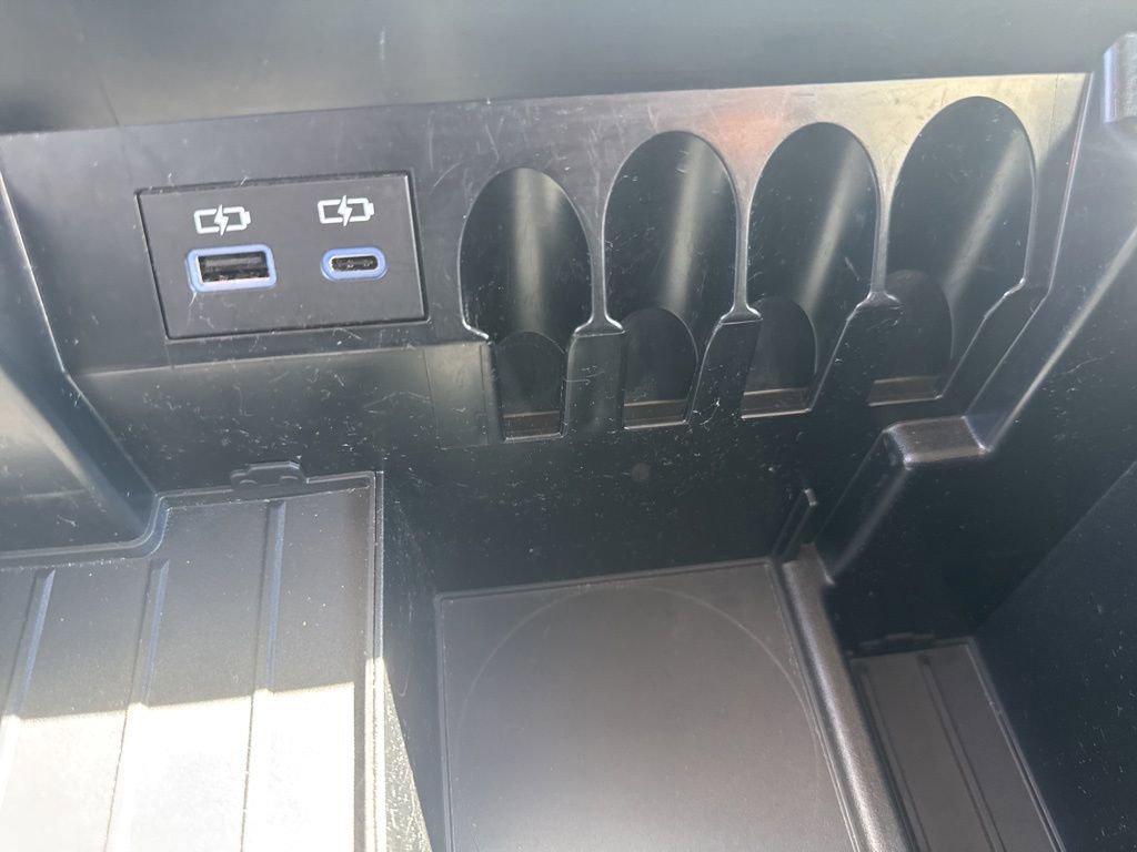 Used 2024 Toyota Tundra Limited w/ TRD Off-Road Package image 18