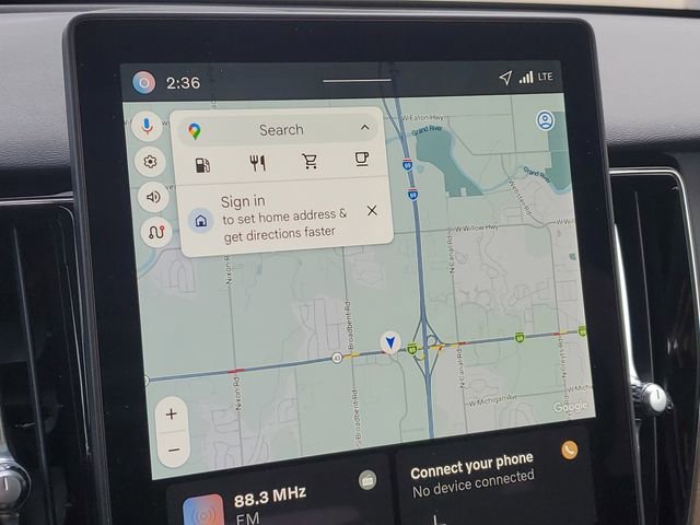 New 2026 Volvo XC60 B5 Plus w/ Protection Package Premier image 15