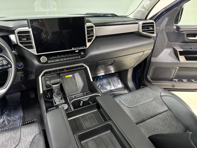 Used 2024 Toyota Tundra Limited AWD/4WD image 22