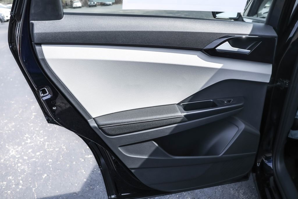 Used 2025 Volkswagen Taos S image 25