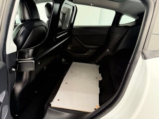 Used 2021 Tesla Model Y Long Range AWD/4WD image 17