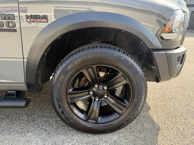 Used 2022 RAM 1500 Warlock w/ Ceramic Grey Warlock Package AWD/4WD image 25