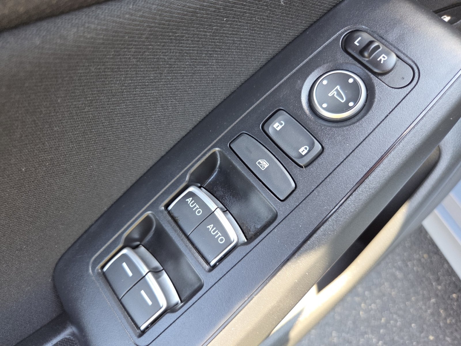 Certified 2024 Honda Civic Sport image 28