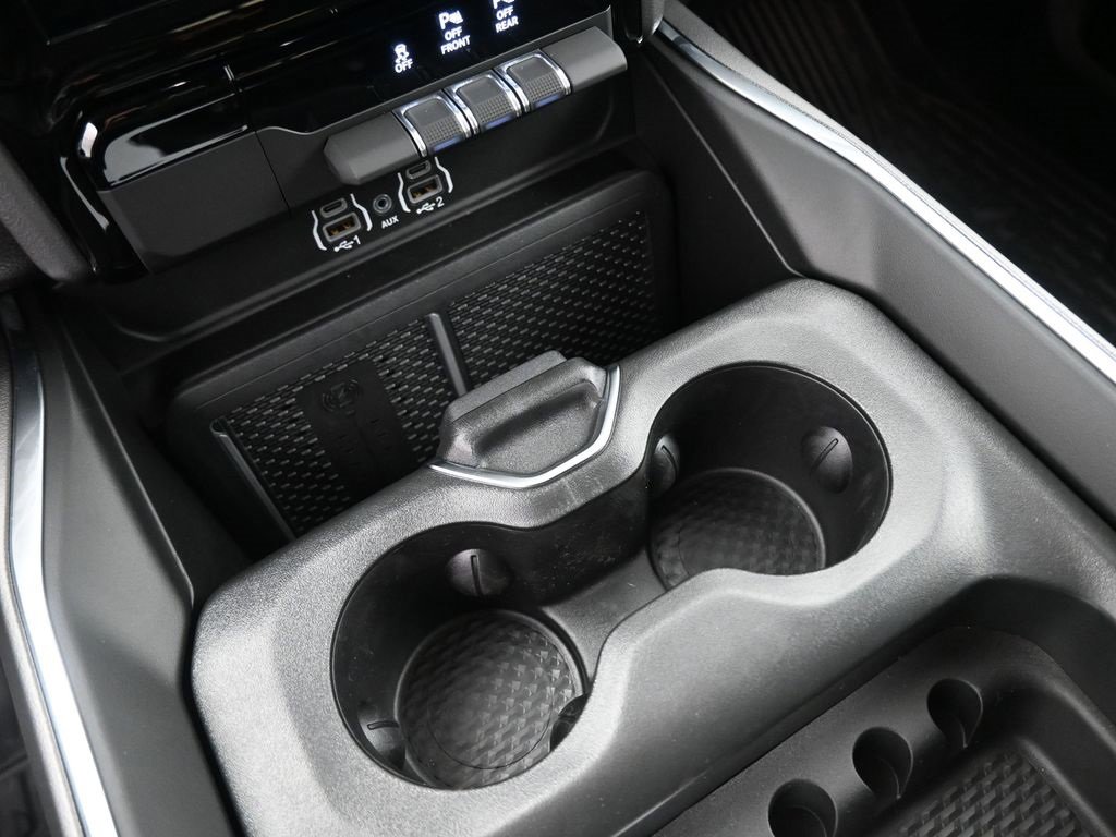 New 2026 RAM 1500 Laramie w/ Sport Appearance Package image 31
