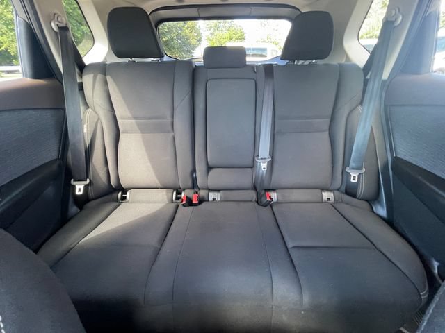 Used 2023 Nissan Rogue S FWD image 14