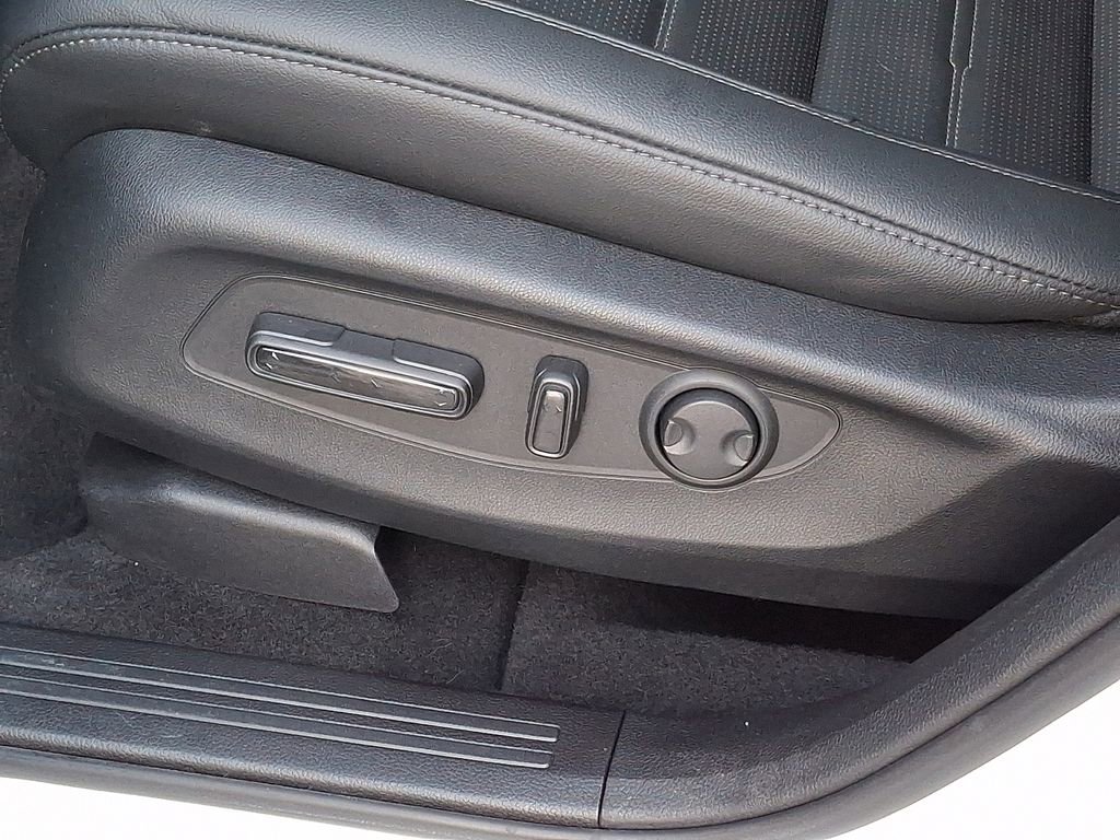 Used 2024 Honda CR-V EX-L image 10