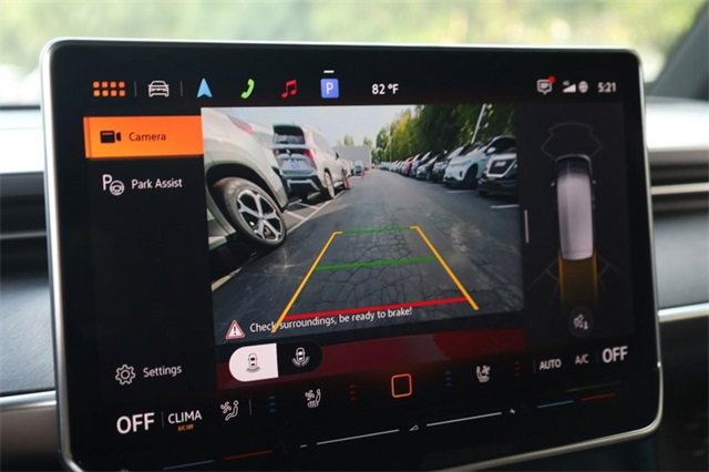 New 2025 Volkswagen ID. Buzz Pro S image 16