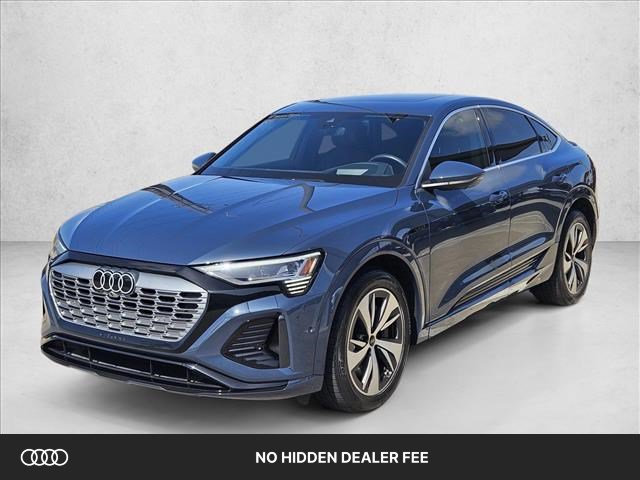 Used 2024 Audi Q8 e-tron Prestige AWD/4WD video 1
