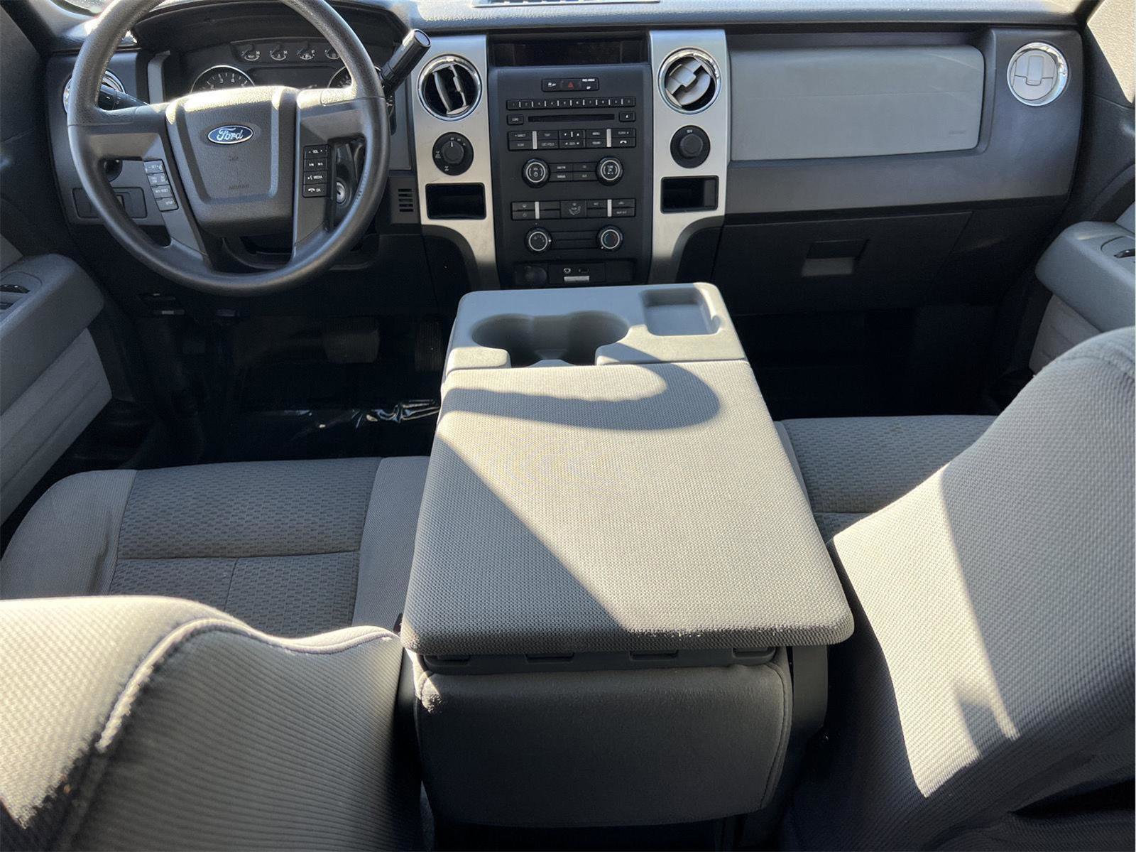 Used 2014 Ford F150 XLT w/ Trailer Tow Package image 12