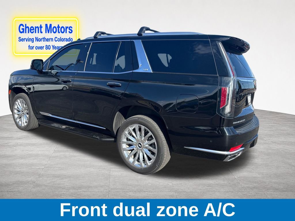 Used 2024 Cadillac Escalade Premium Luxury AWD/4WD image 4