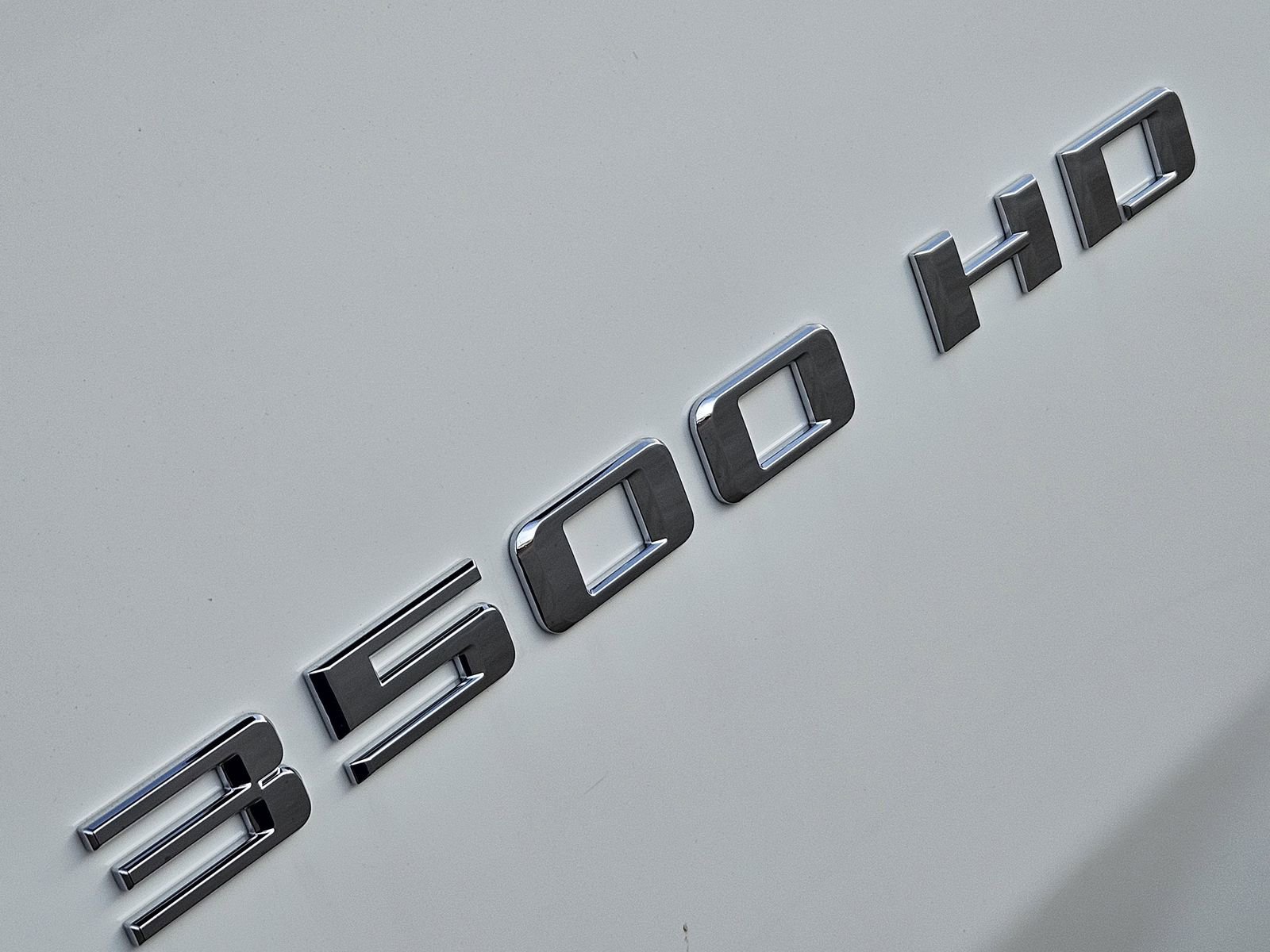 New 2026 Chevrolet Silverado 3500 LT w/ Convenience Package image 15