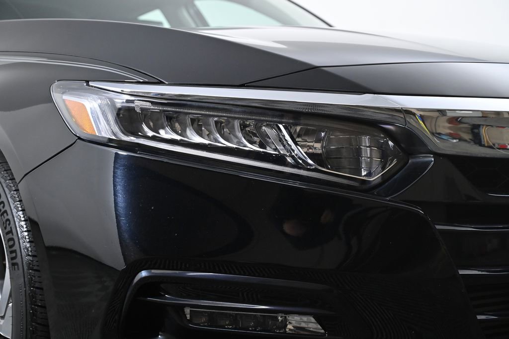 Used 2018 Honda Accord EX-L image 5
