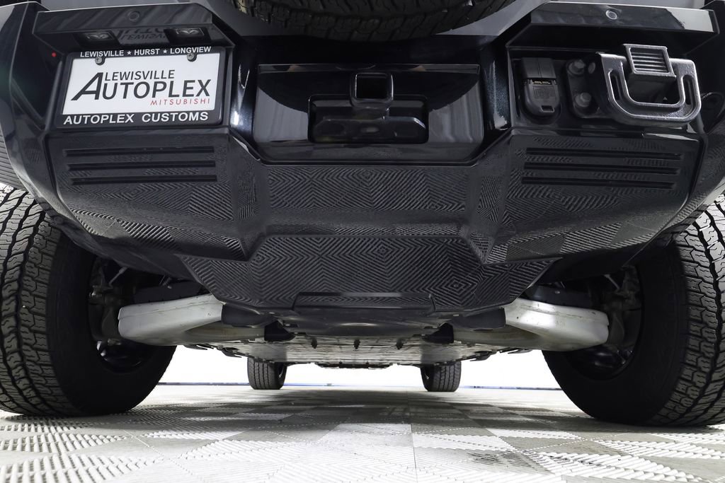 Used 2025 GMC Hummer EV 2X w/ LPO, Dark Essentials Package AWD/4WD image 55