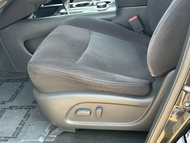 Used 2014 Nissan Pathfinder SV AWD/4WD image 12