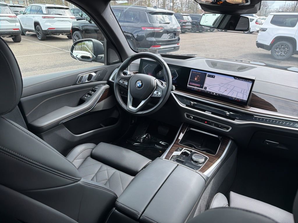Used 2026 BMW X5 xDrive40i image 11