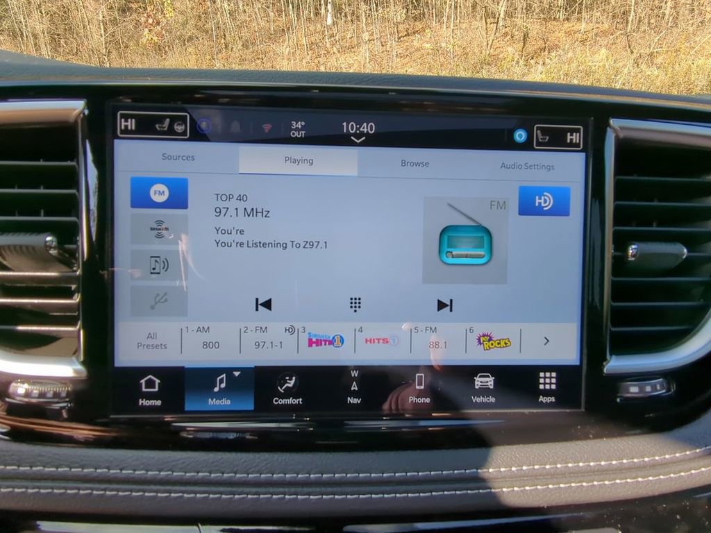 New 2026 Chrysler Pacifica Limited w/ S Appearance Package image 12