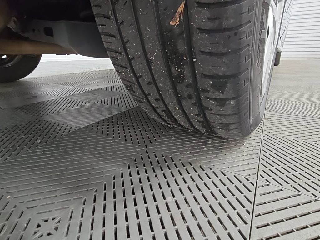 Used 2020 Toyota Corolla LE image 44