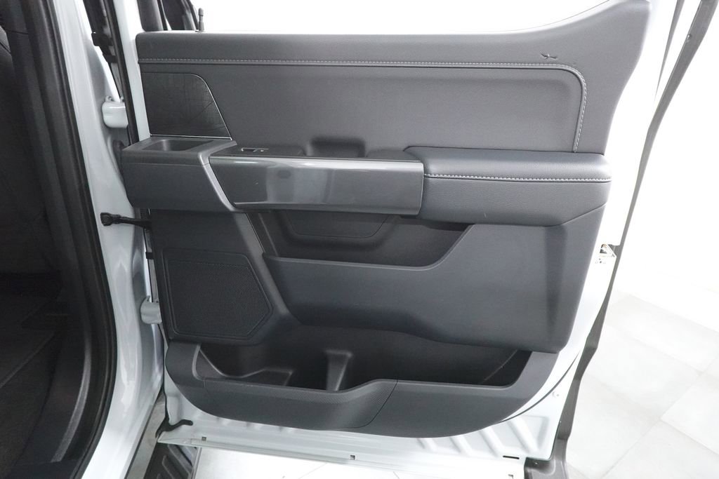 Used 2022 Ford F150 XLT w/ Equipment Group 302A High image 24