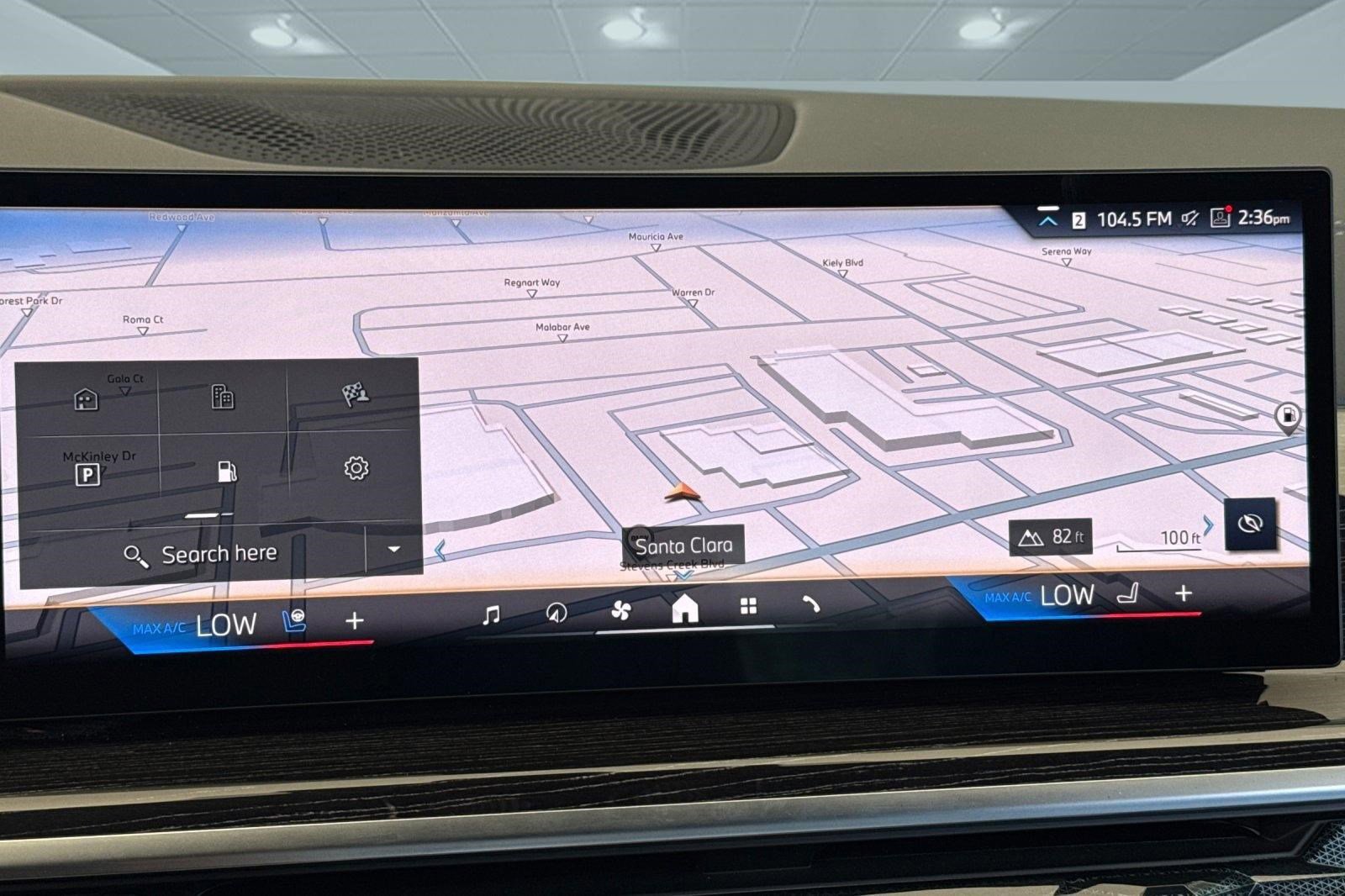 Used 2026 BMW X7 xDrive40i image 25