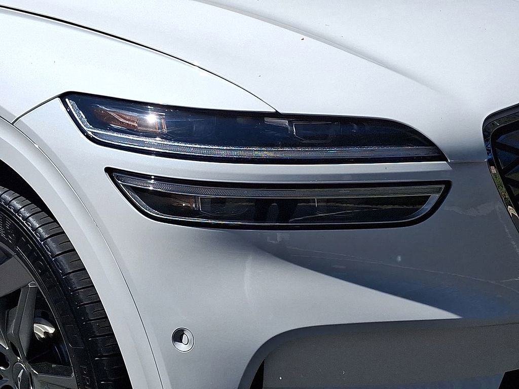 Used 2025 Genesis Electrified GV70 Advanced image 28