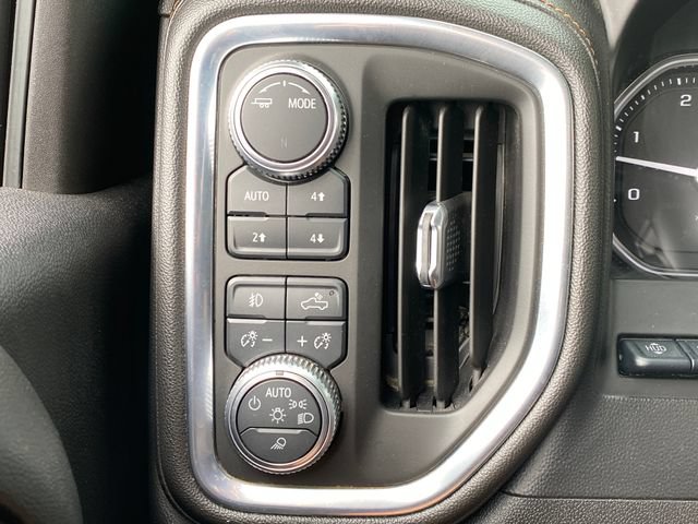 Used 2020 GMC Sierra 2500 AT4 w/ AT4 Premium Package AWD/4WD image 33