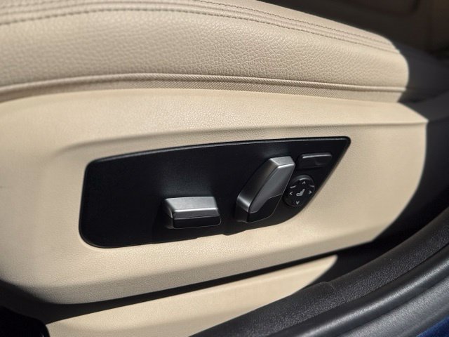Used 2019 BMW 530i xDrive AWD/4WD image 15