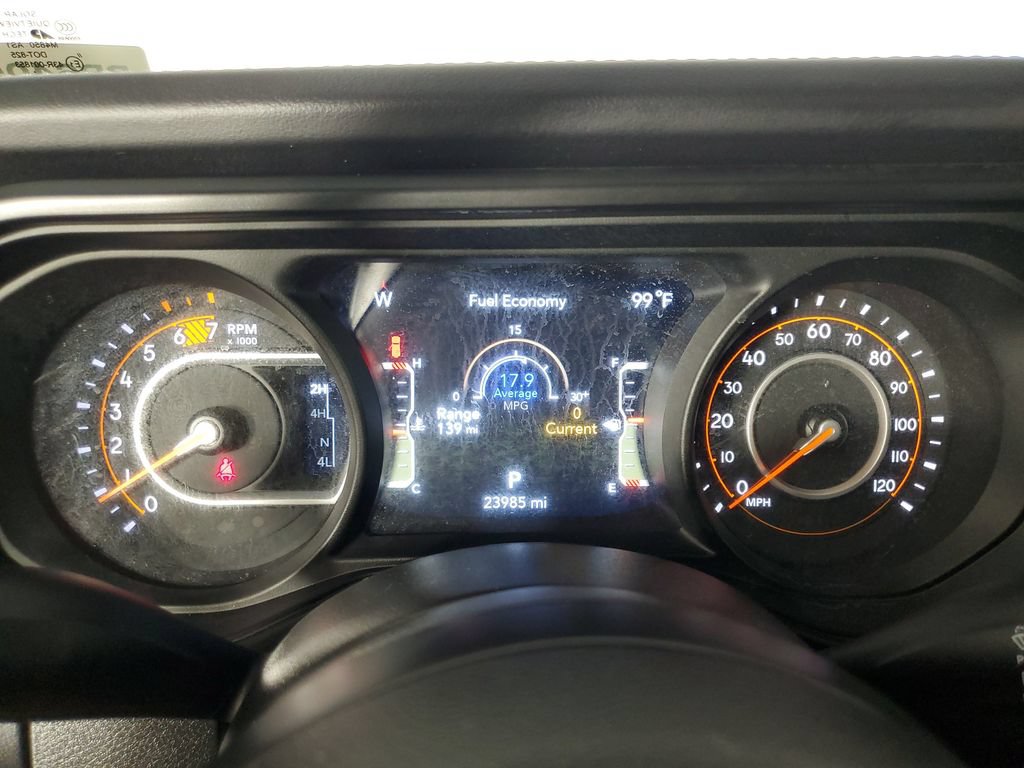 Used 2025 Jeep Wrangler Unlimited Rubicon w/ Convenience Group AWD/4WD image 27
