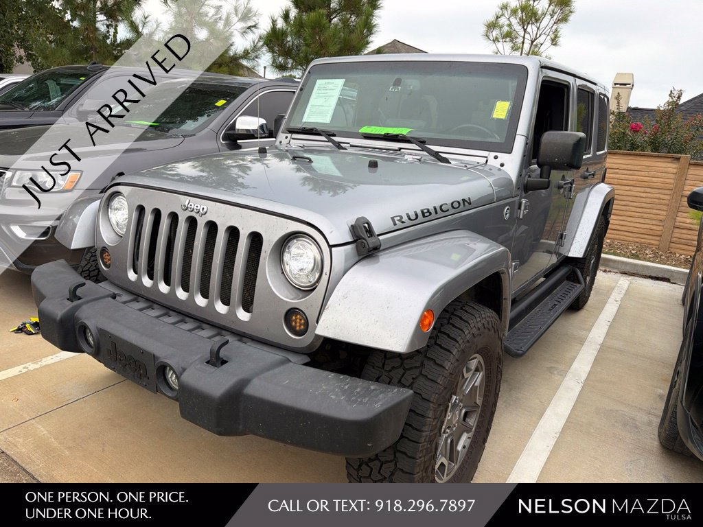Used 2015 Jeep Wrangler Unlimited Rubicon w/ Connectivity Group AWD/4WD image 1