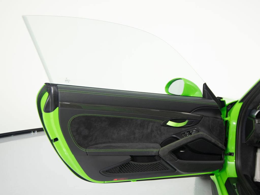 Certified 2019 Porsche 911 GT3 RS RWD image 17